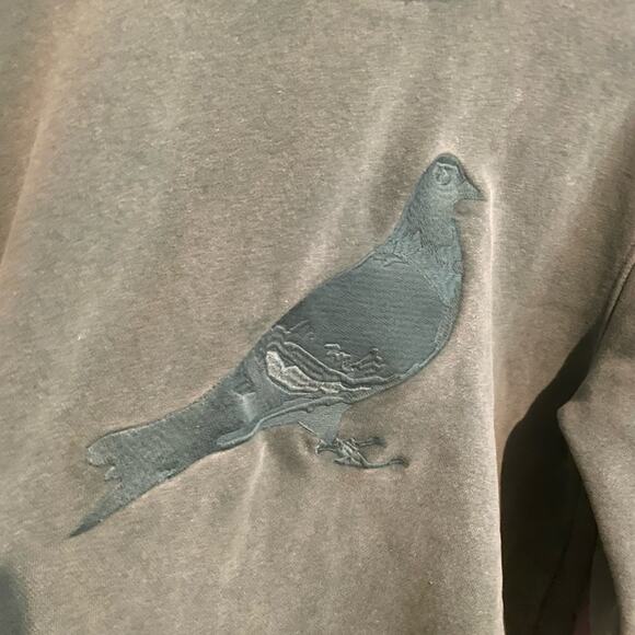Green acid wash look Crewneck‎ Fleece Sweater Size XS/S embroidered pigeon - Picture 4 of 7